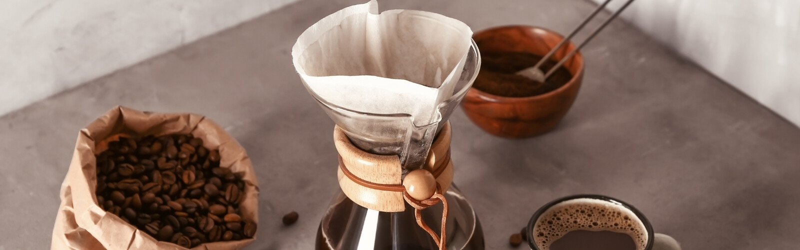 Pour Over ile Kahve Demleme Tarifi: Evinizde Profesyonel Lezzet